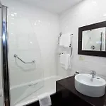 Mcgettigans 3* Letterkenny