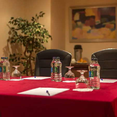 Mcgettigans Hotel 3*