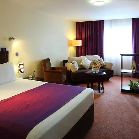 Mcgettigans 3* Letterkenny