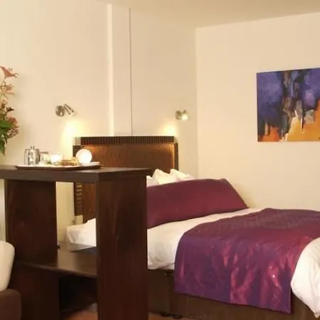 Mcgettigans Hotel 3*